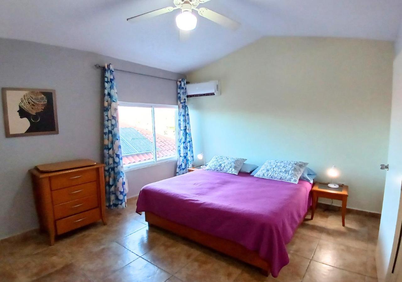 Rooi Santo Residence Palm Beach Bagian luar foto
