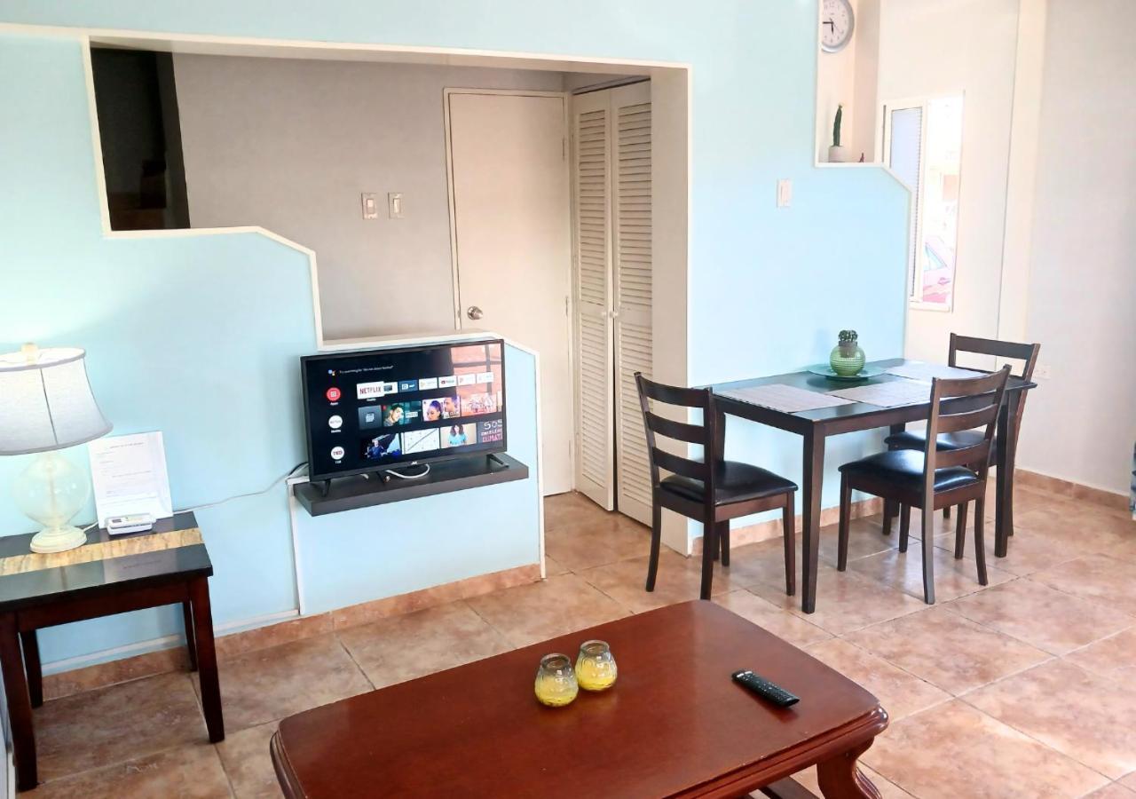 Rooi Santo Residence Palm Beach Bagian luar foto